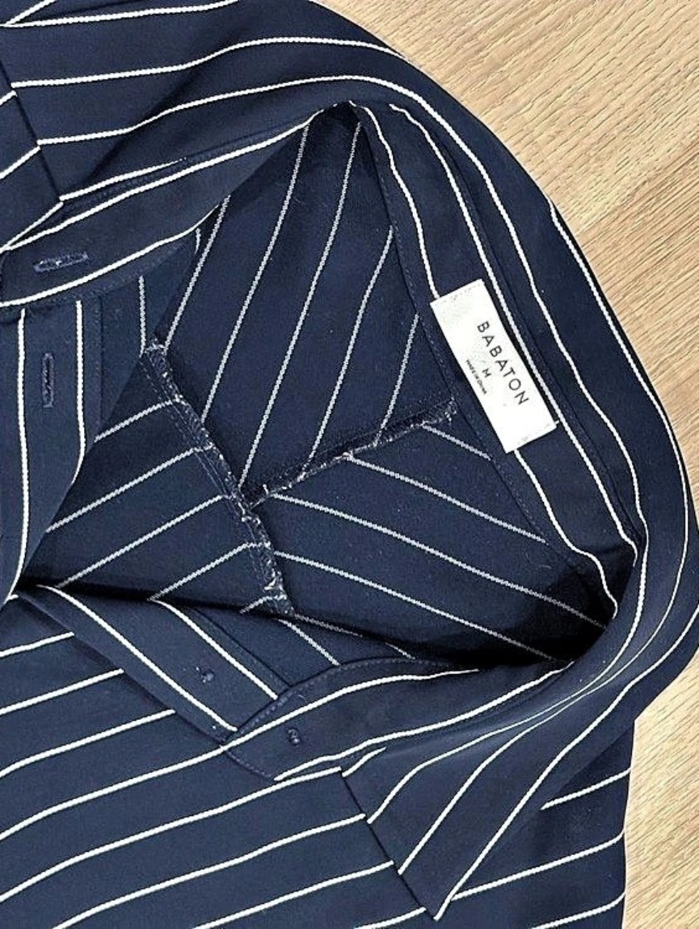 BABATON Striped Button Down in Blue & White . Medium size - Picture 3 of 6